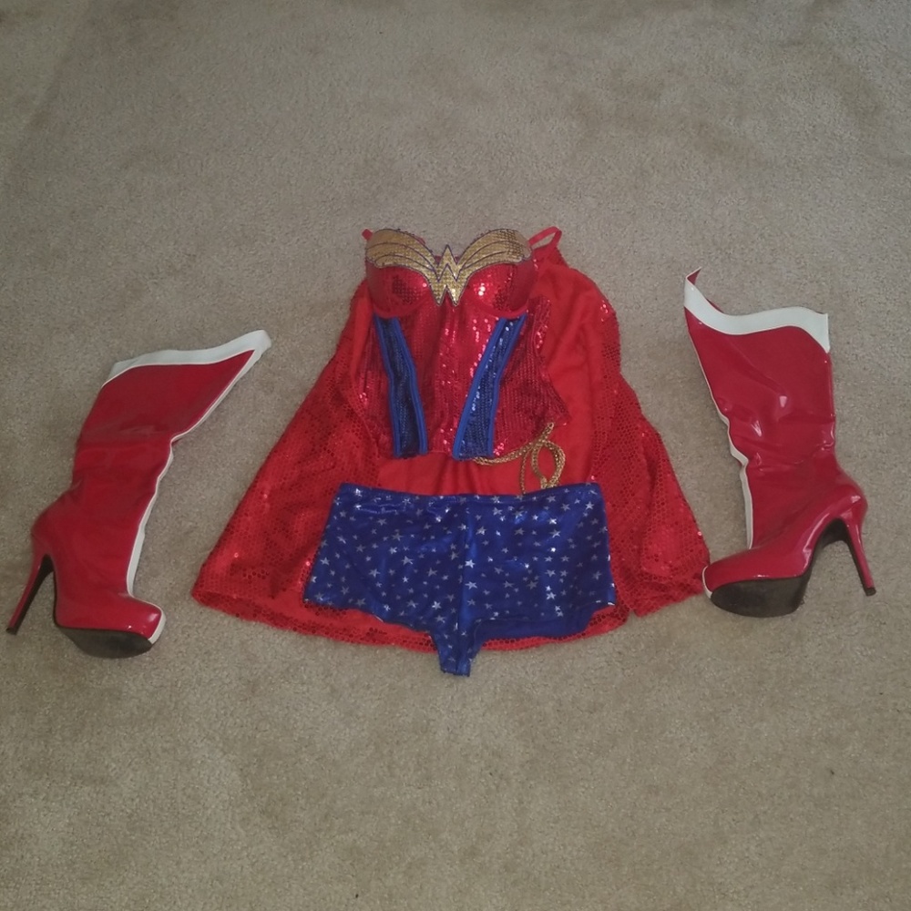 deluxe wonder woman costume